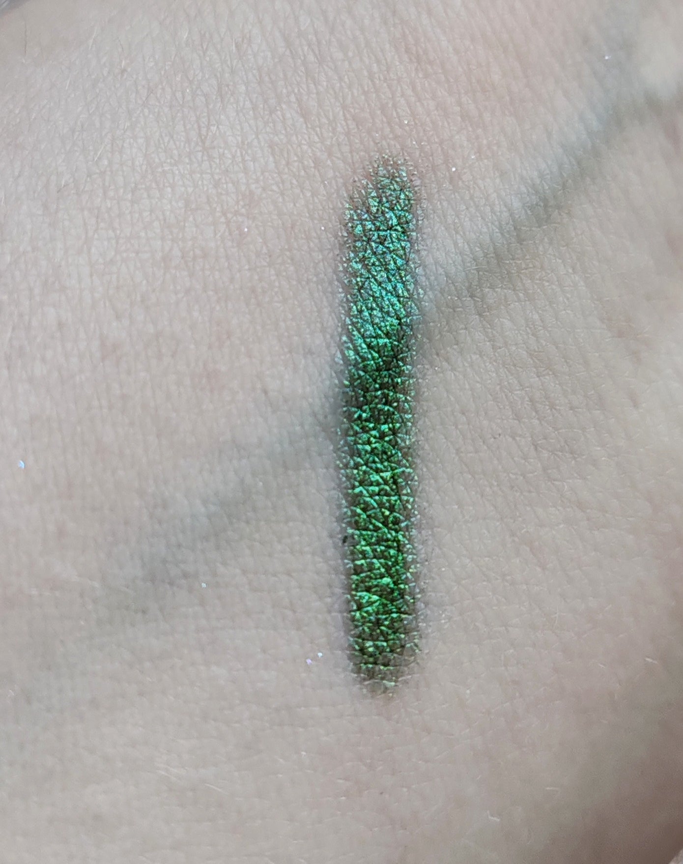 CRAYON LINER CAMÉLÉON N°4